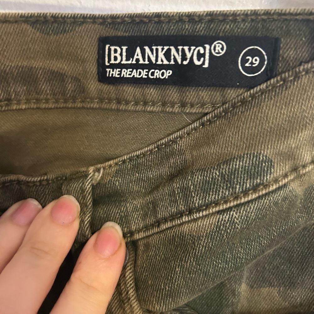 NWOT Blank NYC denim - the Reade skinny camo jeans - Picture 6 of 9